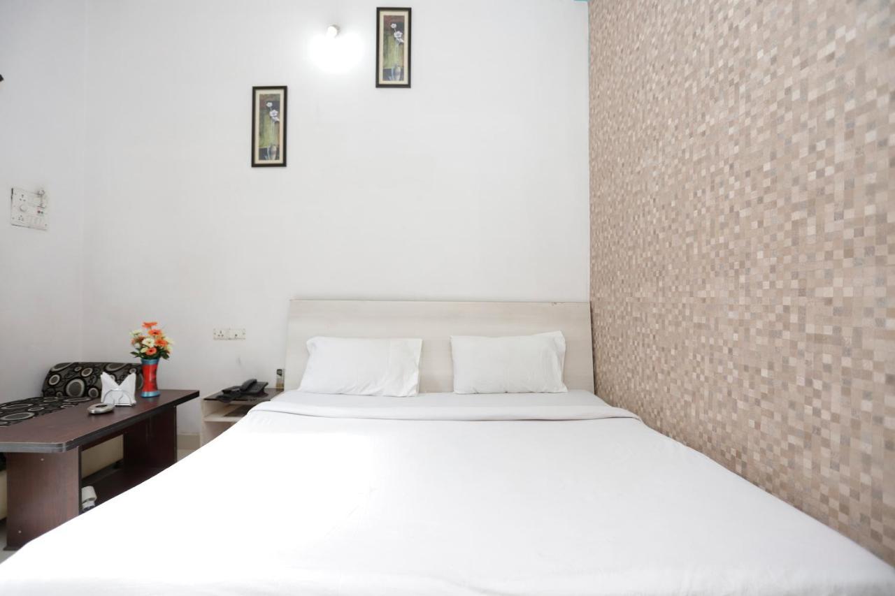 Hotel Spot On 39940 Shree Shine Satna Exteriér fotografie